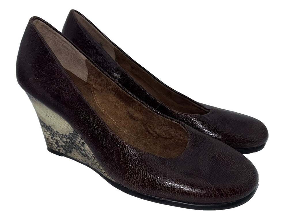 Aerosoles Womens 7 Brown Wedge Pumps Snakeskin Print Heels Comfort Shoes